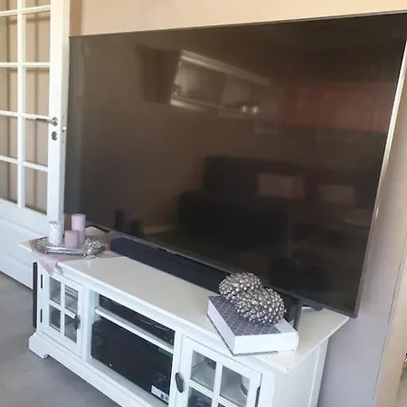 Sentral Leilighet, Naert Tog, Buss, Sykehus Og Byen * Bodø