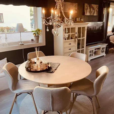 Sentral Leilighet, Naert Tog, Buss, Sykehus Og Byen Appartement Bodø
