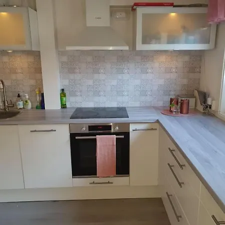 Sentral Leilighet, Naert Tog, Buss, Sykehus Og Byen Apartament Bodø