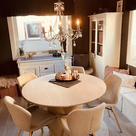 Sentral Leilighet, Naert Tog, Buss, Sykehus Og Byen Apartament Bodø